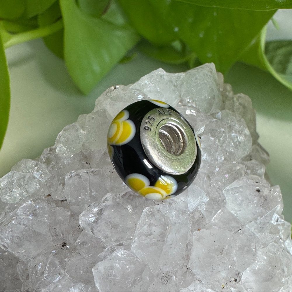 Pandora - Retired Yellow Flowers for You Black Murano Glass Charm With Silver